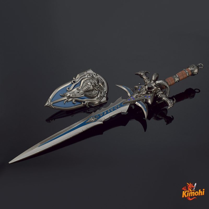 Thanh Kiem Frostmourne 30cm Va Khien Su Tu Trong Warcraft 4